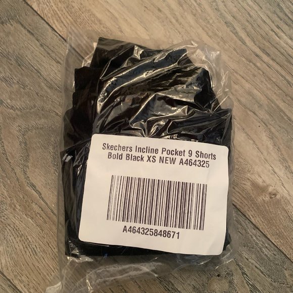 NWT SKECHERS WOMEN'S INCLINE POCKET 9"‎ SHORTS BOLD BLACK XS - Picture 4 of 6